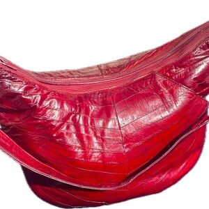 Beautiful vintage 1970’s red eel skin purse